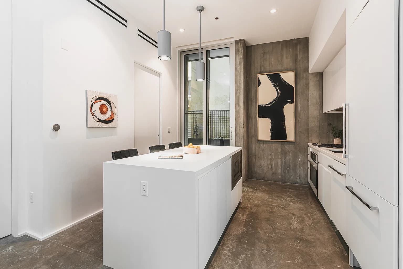 Westmount West Hollywood residence — photo 2