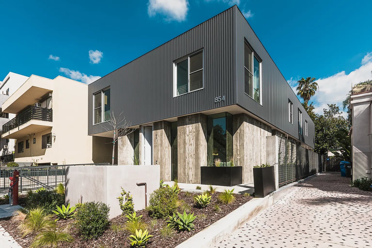 Westmount West Hollywood residence — photo 4